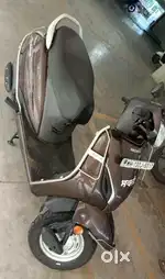 Urgent.      selling.      good.         condition