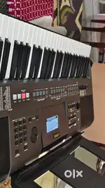 YAMAHA PSR I500