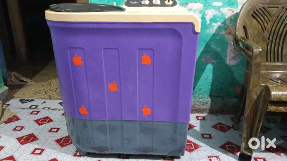 Whirlpool Semi Automatic Washing Machined 7.2 KG Fully Working Rs.4000