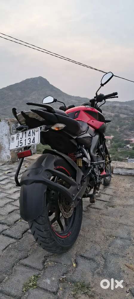 Pulsar NS 160 Dual channl ABS Urgent sell my bike mint condition