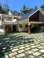 A brand new house with 10 cent land in thiruvalla kattode junction