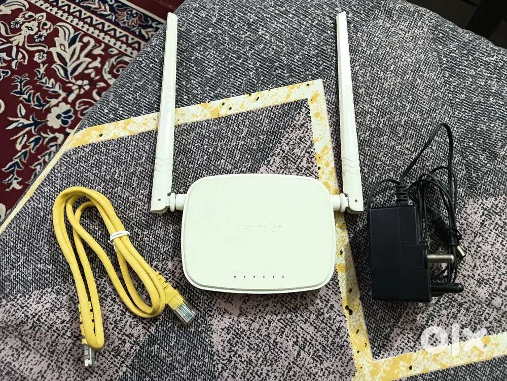 Tenda Wireless N300 Easy Setup router,Used,, Working,No Box.