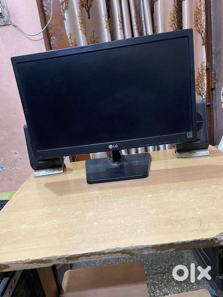 Complete Desktop PC Setup with LG Monitor, UPS, Speakers & Accessories