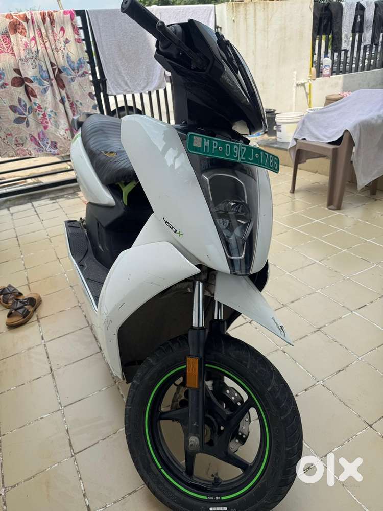 Good conditon extra charger available urgent sale