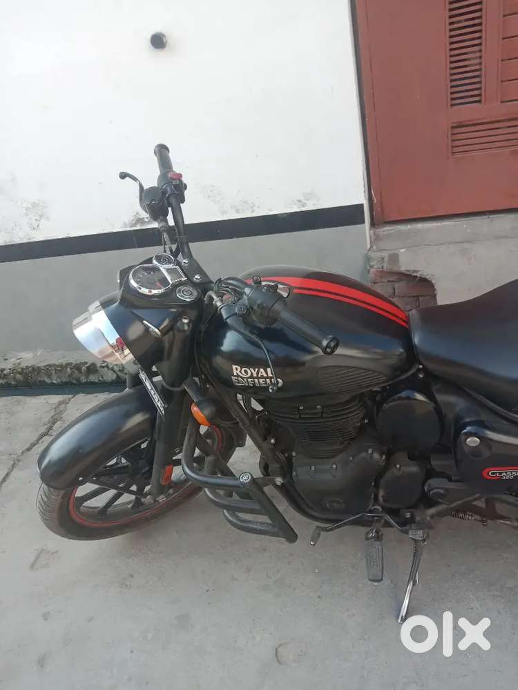 Bike bilkul new hai koi problem nhi hai