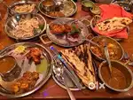 13 year old reputated restaurant available in CP