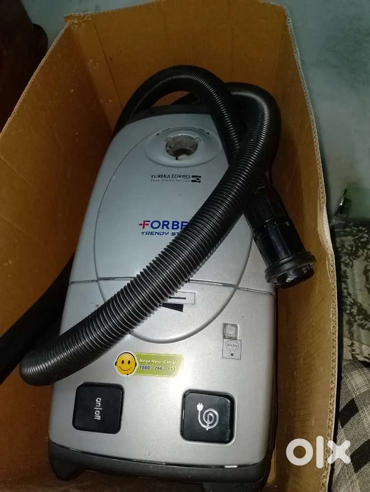 Eureka Forbes Trendy steel vacuum cleaner (grey)