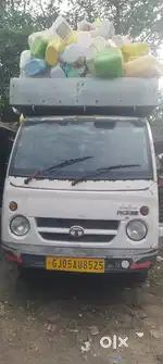 Me meri gadi tata ex bes rha hu jiski selling price 135000 moda 2011