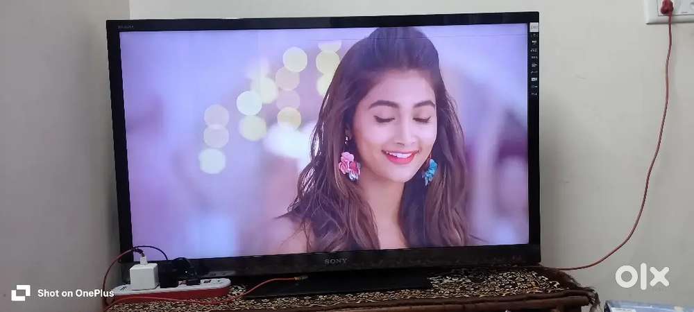 Sony Bravia KDL46EX520 46inch TV