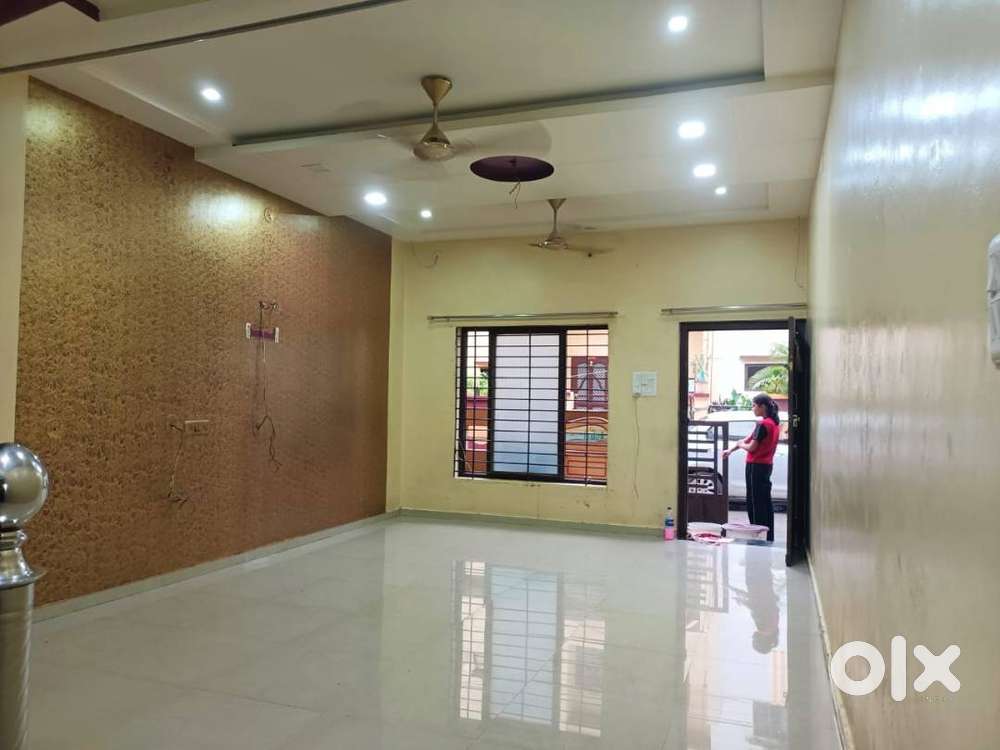 Row House बेचना है - गोकुलधाम, इंद्रलोक नगर के पास, रतलाम (म.प्र)