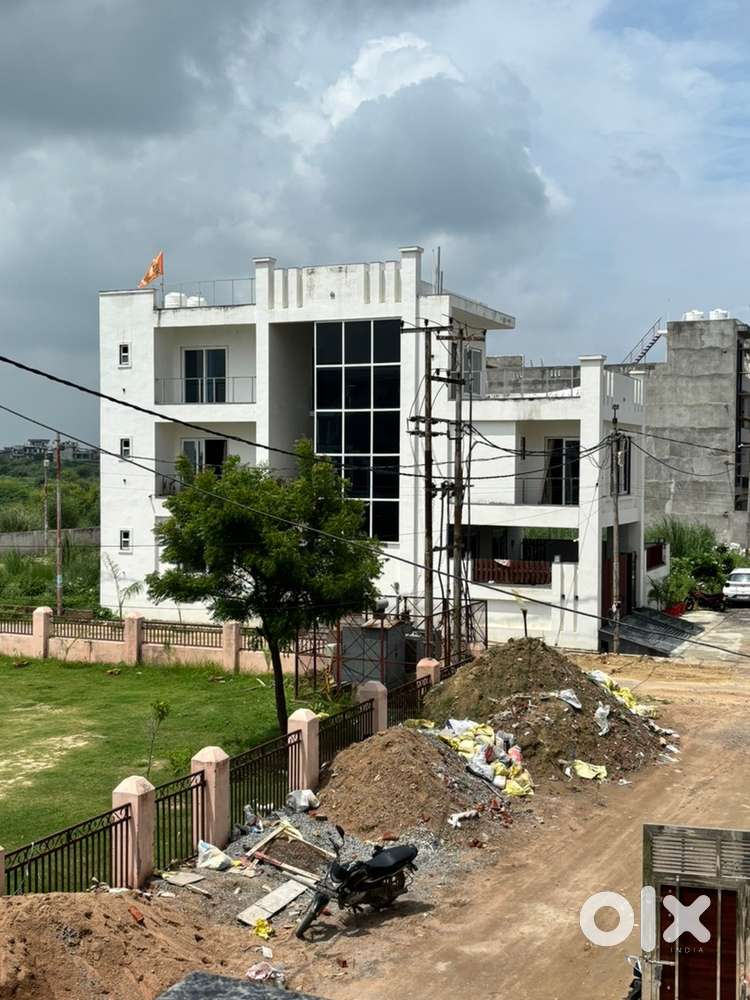 Park Facing Office Space for Rent