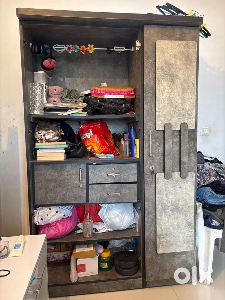 Cupboard for your bed room
