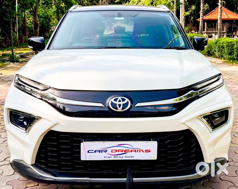 Toyota Urban Cruiser Hyryder 1.5 V Hybrid, 2023, Petrol