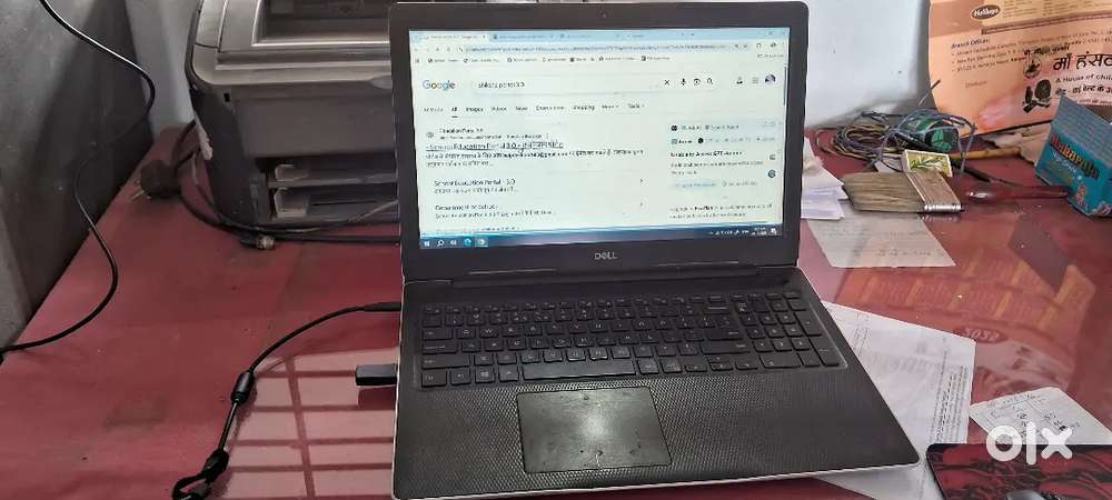 Dell laptop i3 7th gen good condition