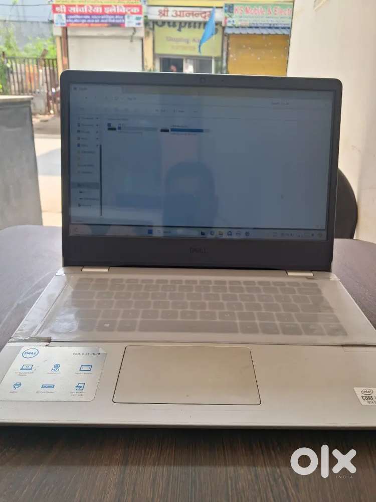 Dell laptop 8gb RAM, Windows 11