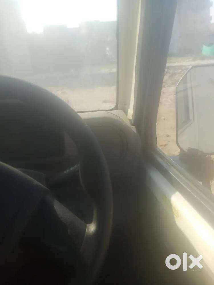 Am Driver for per day or  transportation ke lye bolero pikup bhi hai