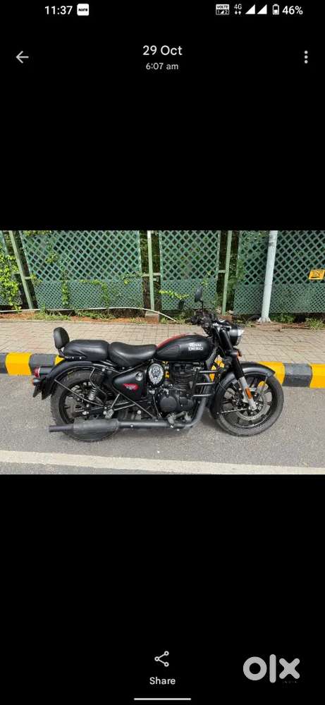 Vechile is in good condition with running documents with single owner