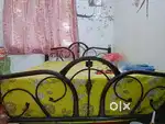 This is 2 big size marron bed (7'5)