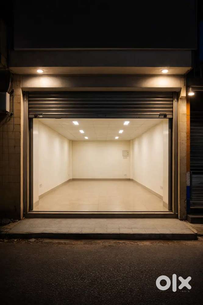 Prime Location Commercial Space for Rent