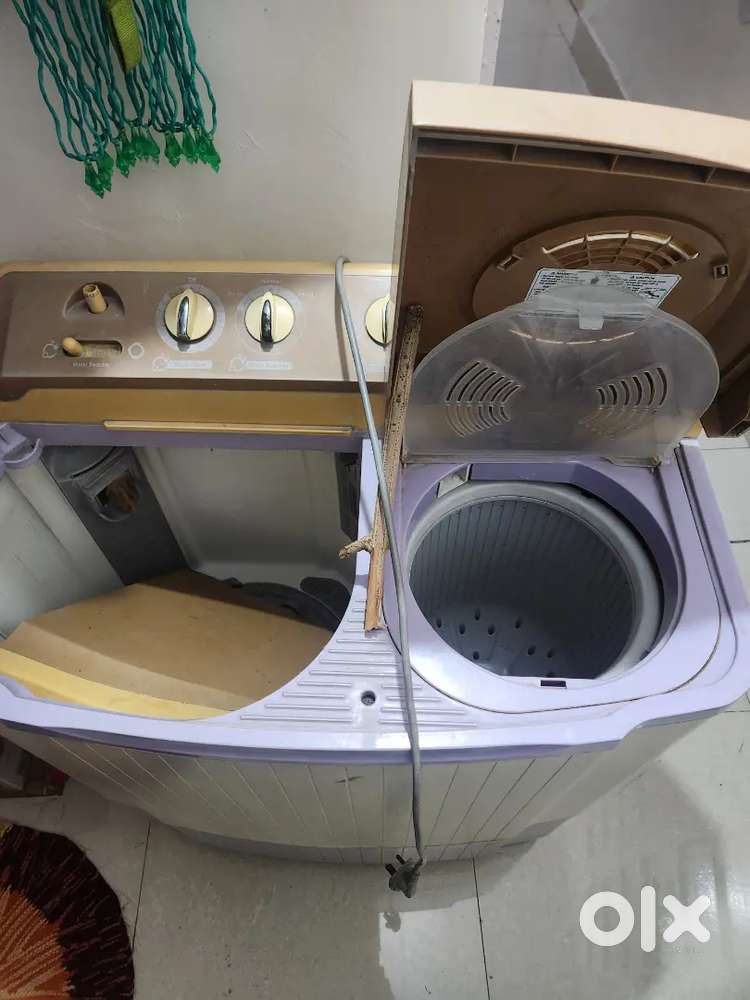 LG Semi Automatic 7kg Washing Machine