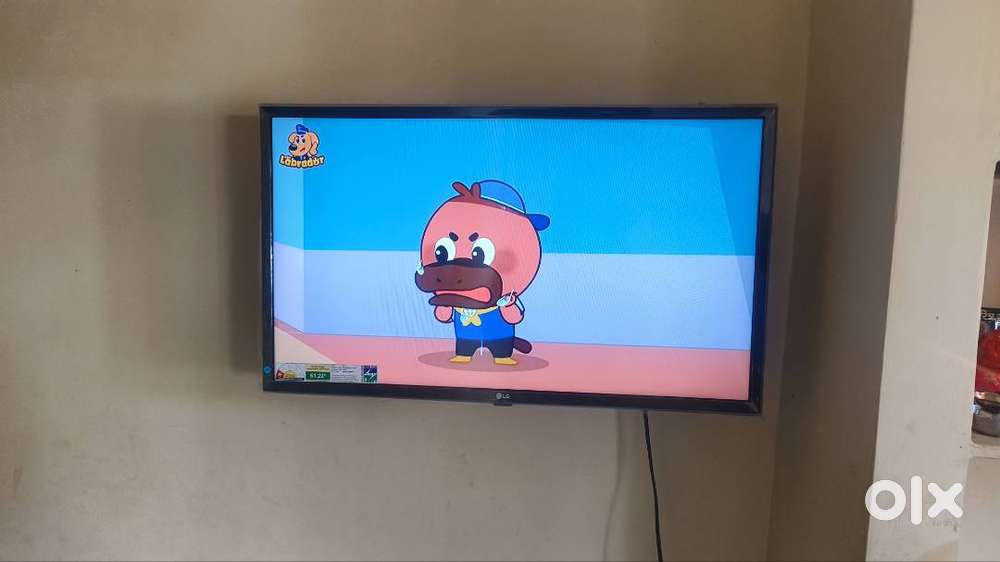 BRAND NEW LG 32-inch Smart LED TV (2025 Edition) - AI Processor, WebOS