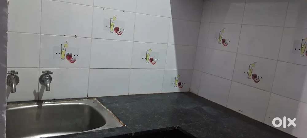 2 room near central academy school indira nagar