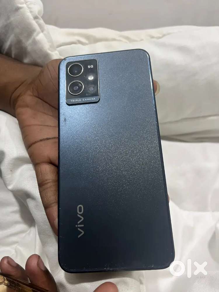 thodi touch tut gyi he  tuch orignal  he charger duga orignel