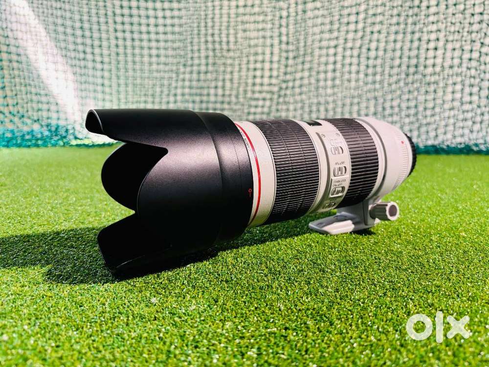 Canon EF 70-200mm f/2.8L IS III USM Lens – Excellent Condition