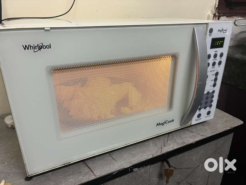 Microwave Oven Whirlpool