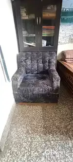 2 Maharaja sofa good condition