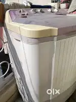 Semi automatic washing machine