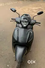 Yamaha Fascino Black Special Edition (Top Model)