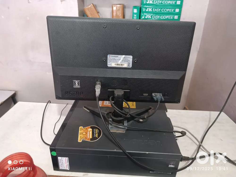 Intel r i5 desktop ram 4gm SSD 120gb