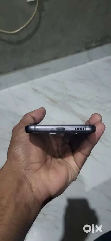 S21 fe 5g Graphite  8 128 2year old no repair   bill box available
