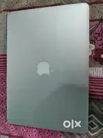 MacBook pro  Retina Early 2015
