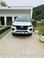 Toyota Fortuner 4X4 AT 2.8 Diesel, 2023, Diesel
