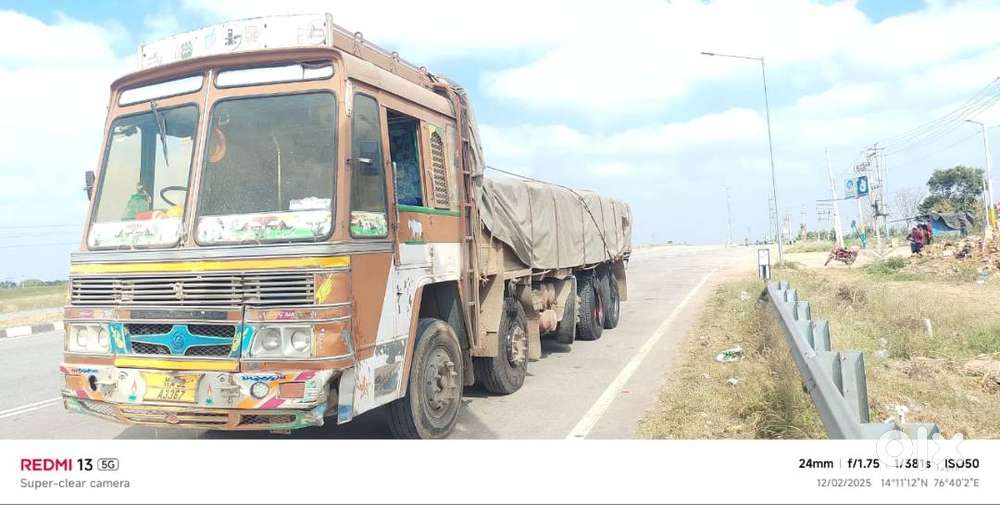 Ashok leyland 14 wheel