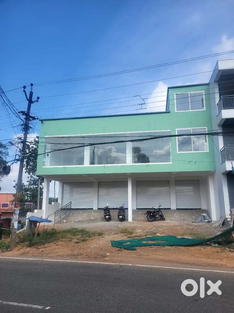 Commercial Building for Rent at Maranalloor Junction