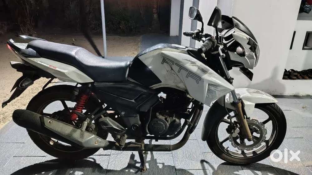 Apache RTR 180 white colour