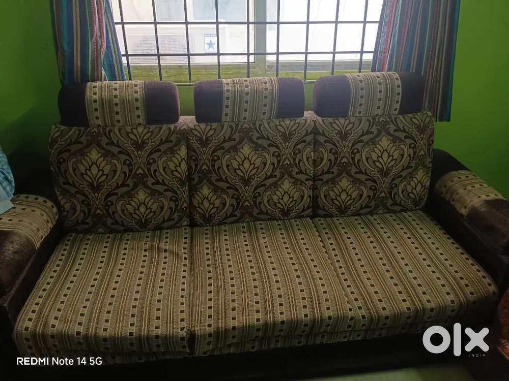 3 seater Sofa for sale