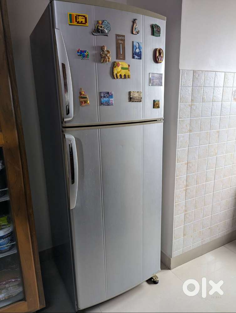 Sanyo imported fridge 350 litres