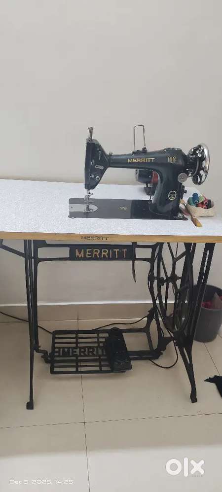 Industrial Sewing machine 8000rs