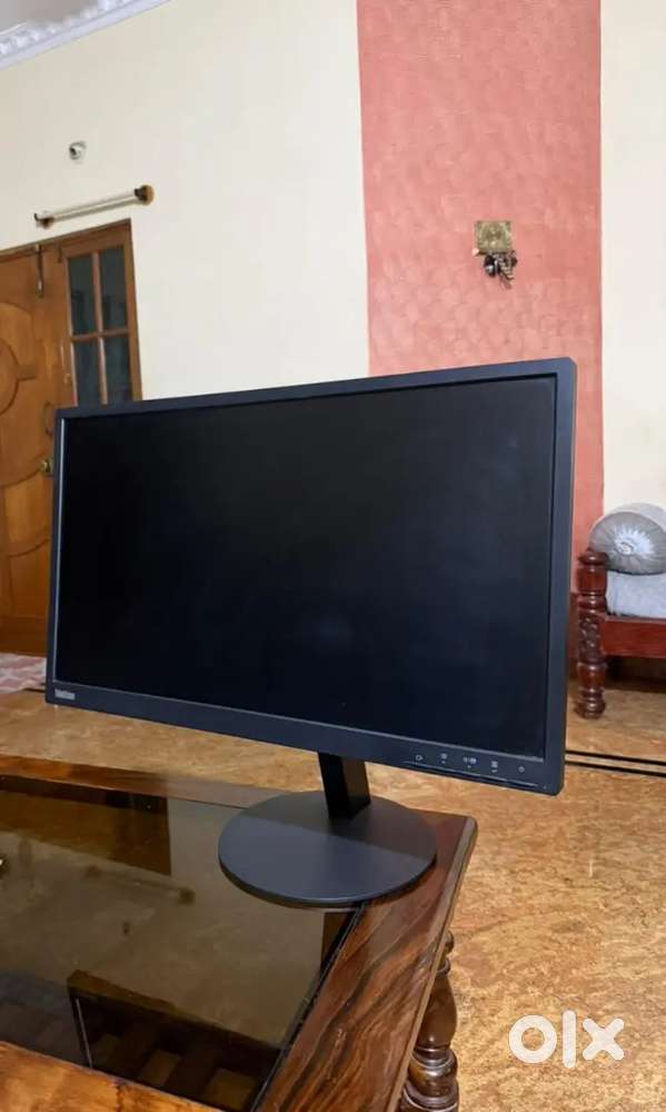 Lenovo Think vision monitor 24 inch