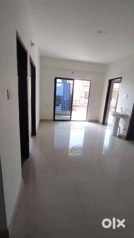 2bhk flat family bachelor allow