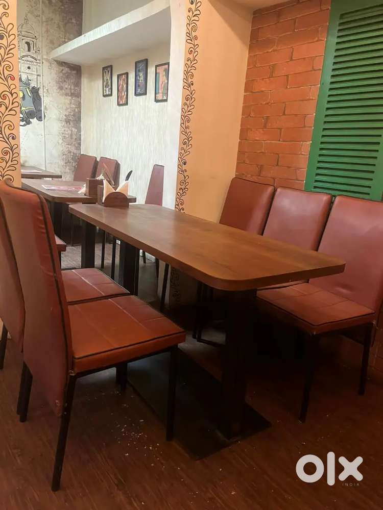 Restaurant table set and kitchen items for sell