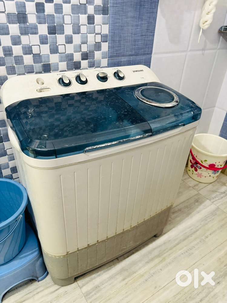 Samsung 7.2 KG very less used