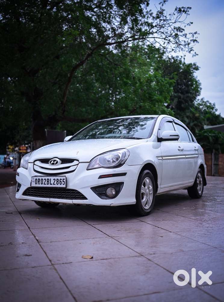 Hyundai Verna 2011 Petrol Good Condition