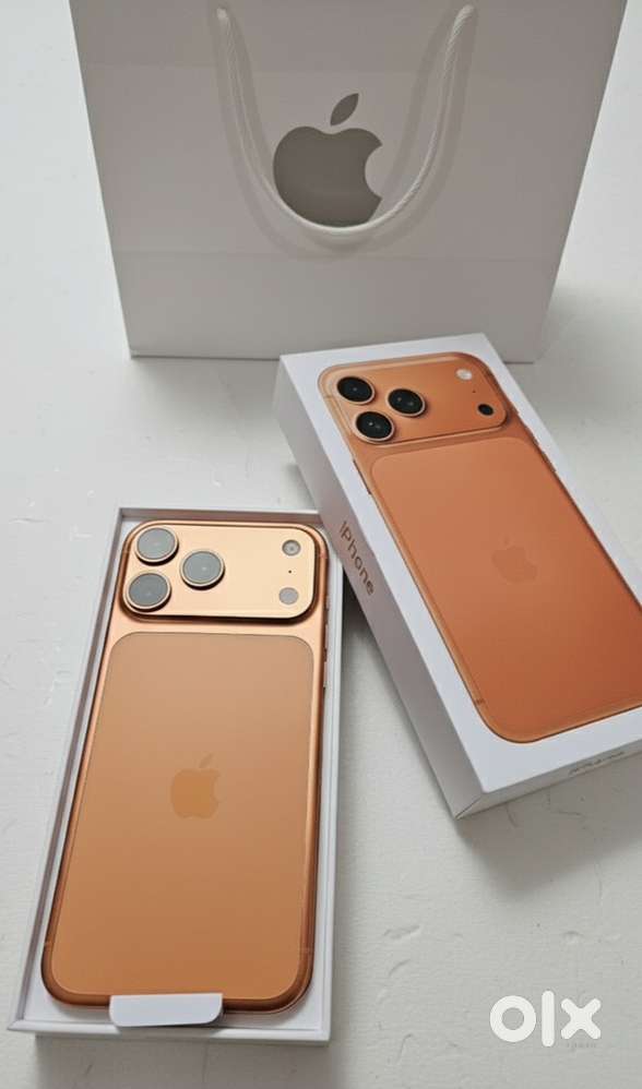 17 Pro max Cosmic orange (1 day old)