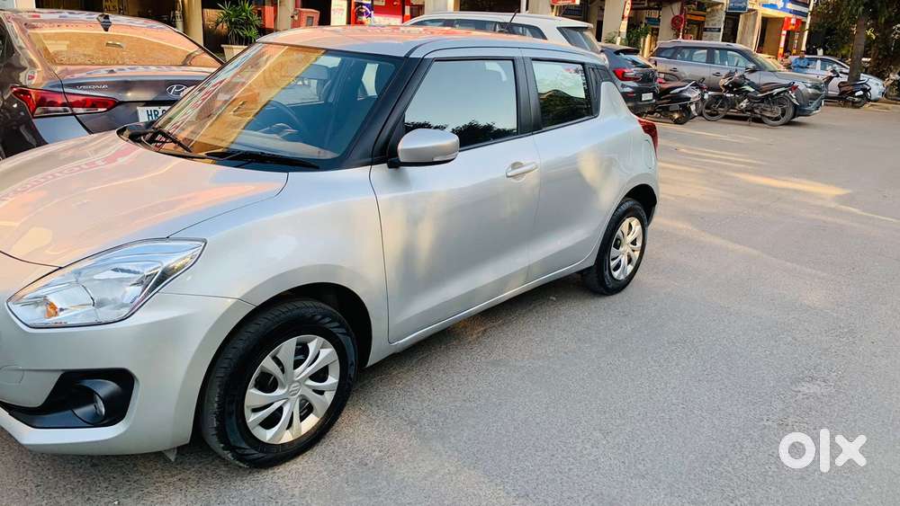 Maruti Suzuki Swift 2018 VXI, 2022, Petrol