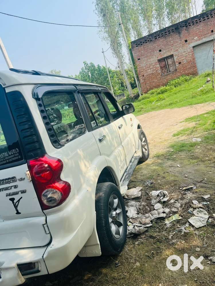 Ol ok gadi hai veliditi badhi huei hai insurance bhi huaa hai